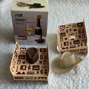 Howdy Cowboy Hat Bottle Stopper silicone
